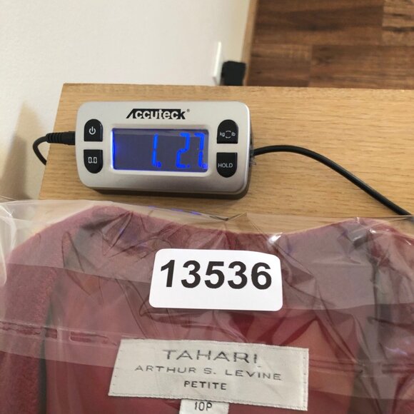 Tahari Blazer Womens 10 Petite Red Wool Blend Shawl Lapel Snap Front Career Work - Picture 9 of 9